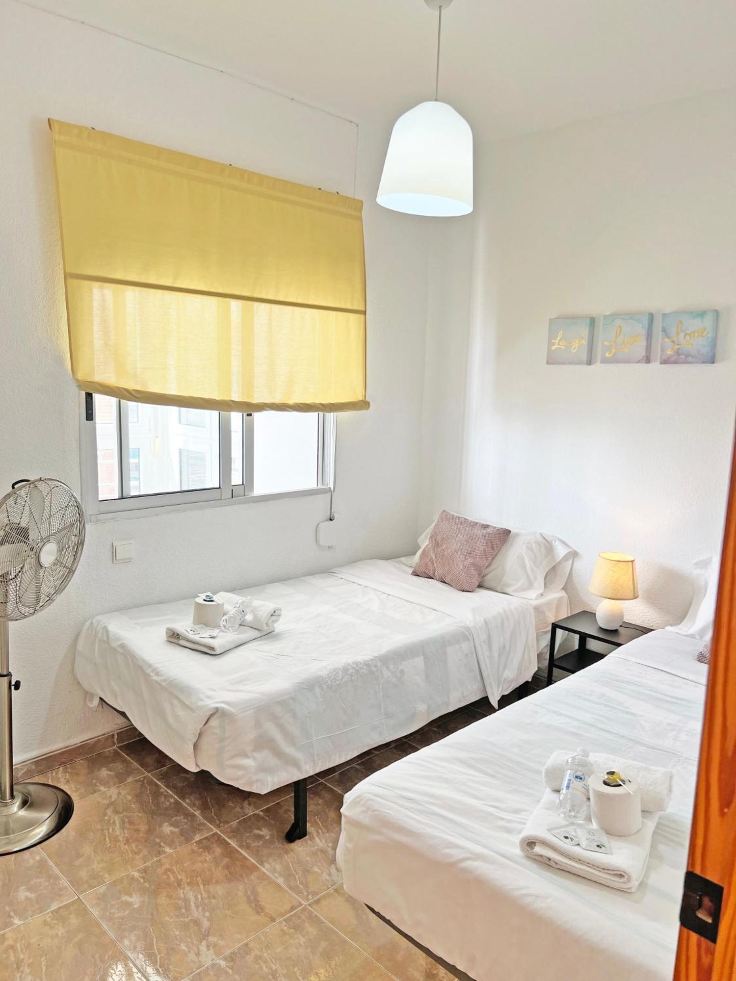 Atico Frente Al Mar 2 Terrazas Barbacoa Y Parking Sujeto A Disponibilidad Apartment El Campello Ngoại thất bức ảnh