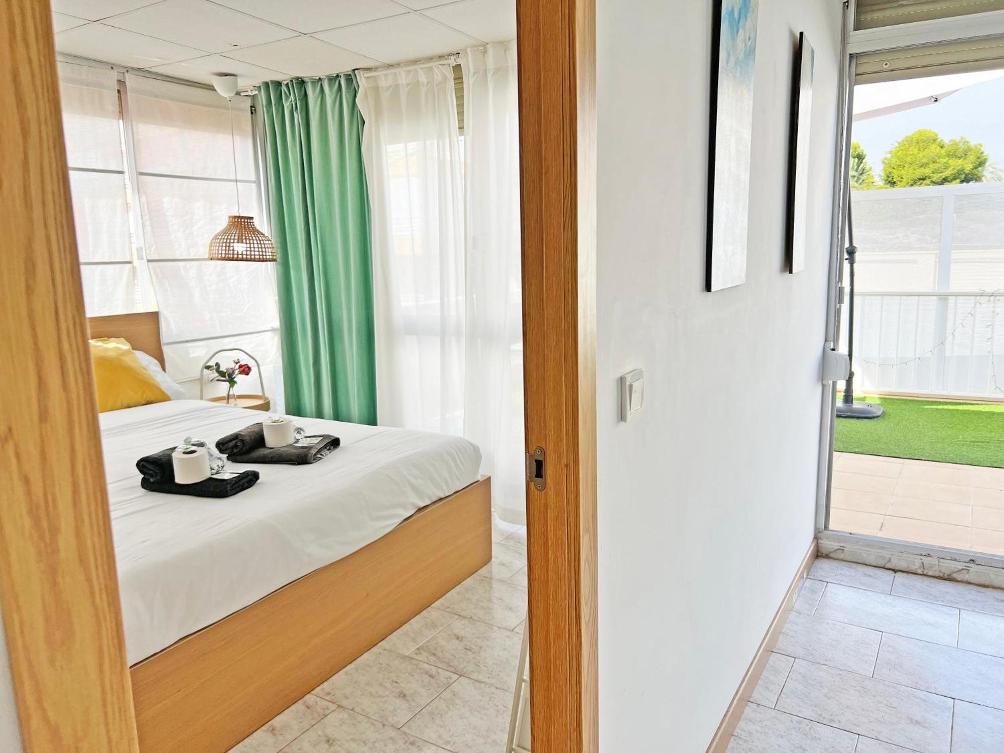 Atico Frente Al Mar 2 Terrazas Barbacoa Y Parking Sujeto A Disponibilidad Apartment El Campello Ngoại thất bức ảnh