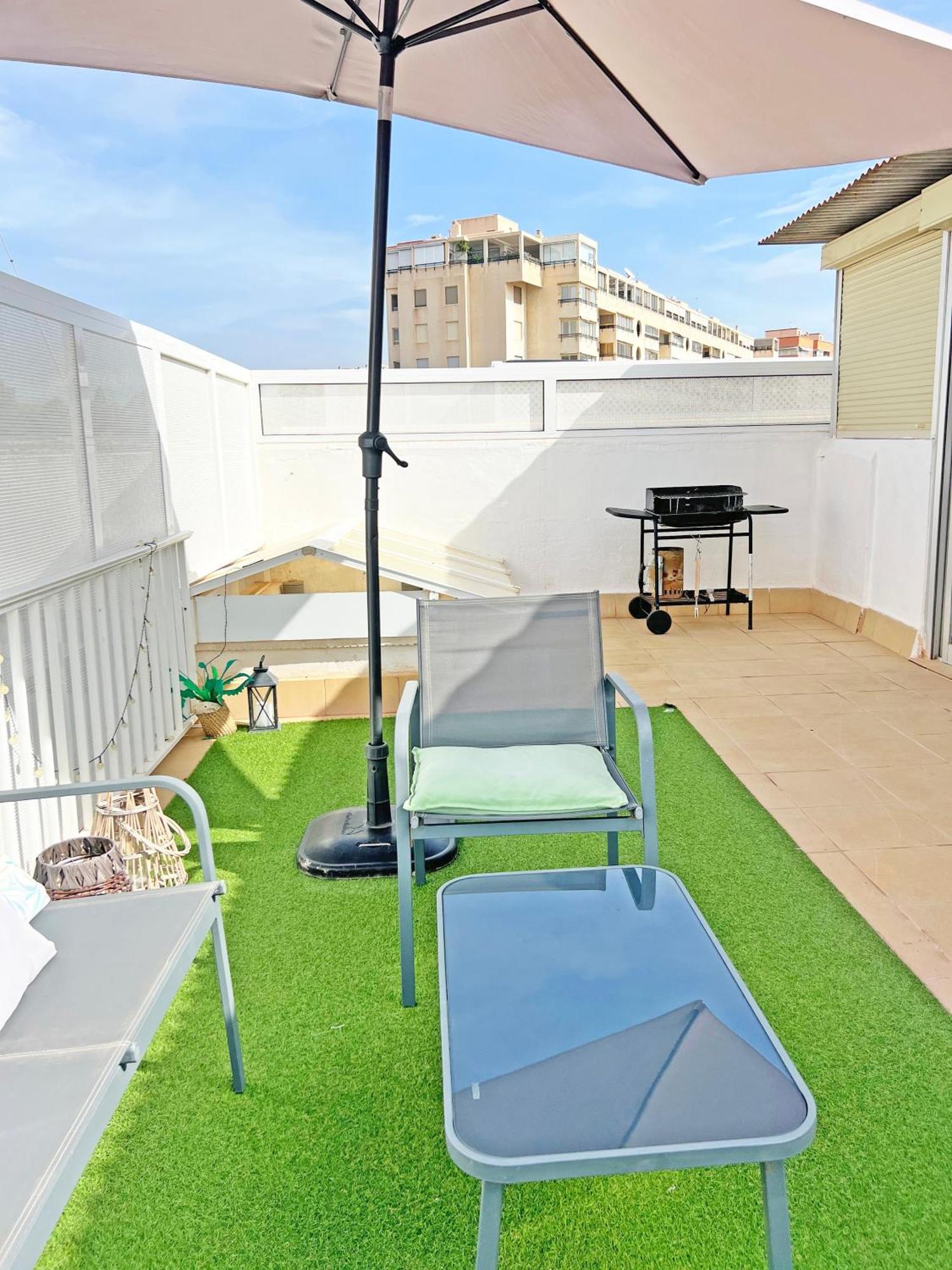 Atico Frente Al Mar 2 Terrazas Barbacoa Y Parking Sujeto A Disponibilidad Apartment El Campello Ngoại thất bức ảnh