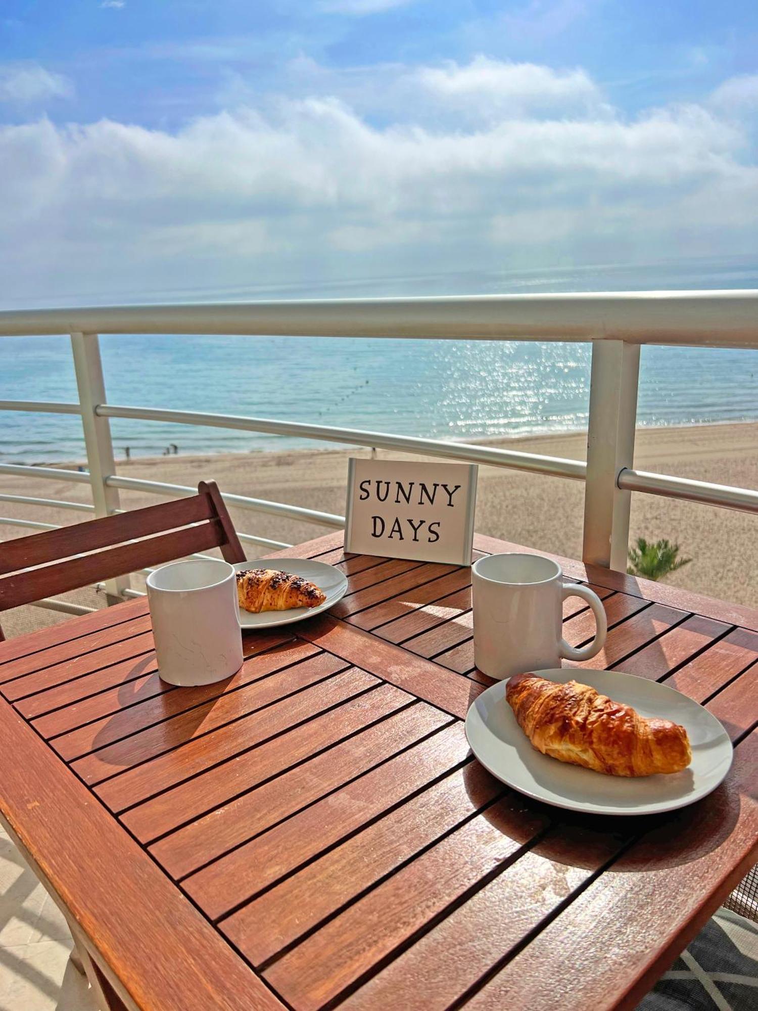 Atico Frente Al Mar 2 Terrazas Barbacoa Y Parking Sujeto A Disponibilidad Apartment El Campello Ngoại thất bức ảnh